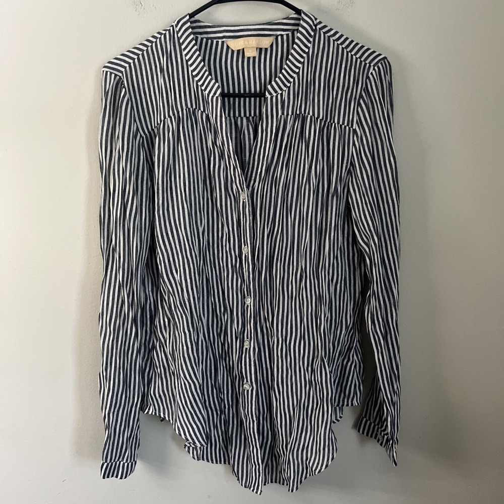 Hope & Harlow  Blue & White Mixed Stripe Long Sleeve Button Down S